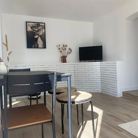Appartement T2 Calme Aux Terrasses Cassis